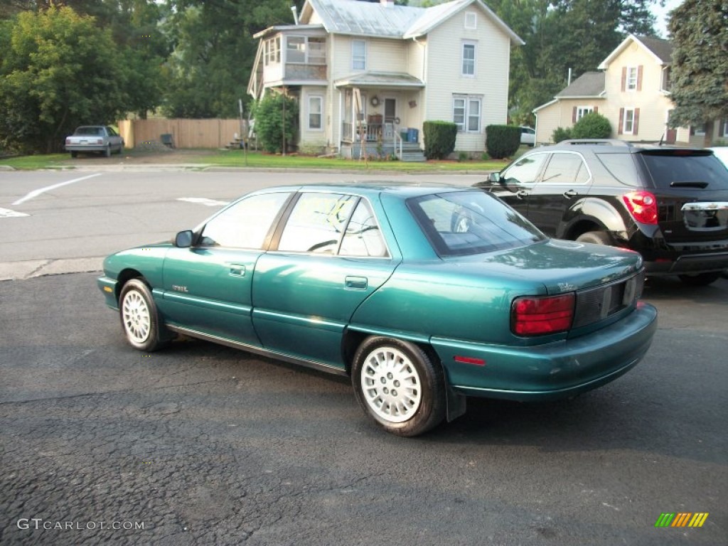 Manta Green Metallic 1998 Oldsmobile Achieva SL Exterior Photo #53645590