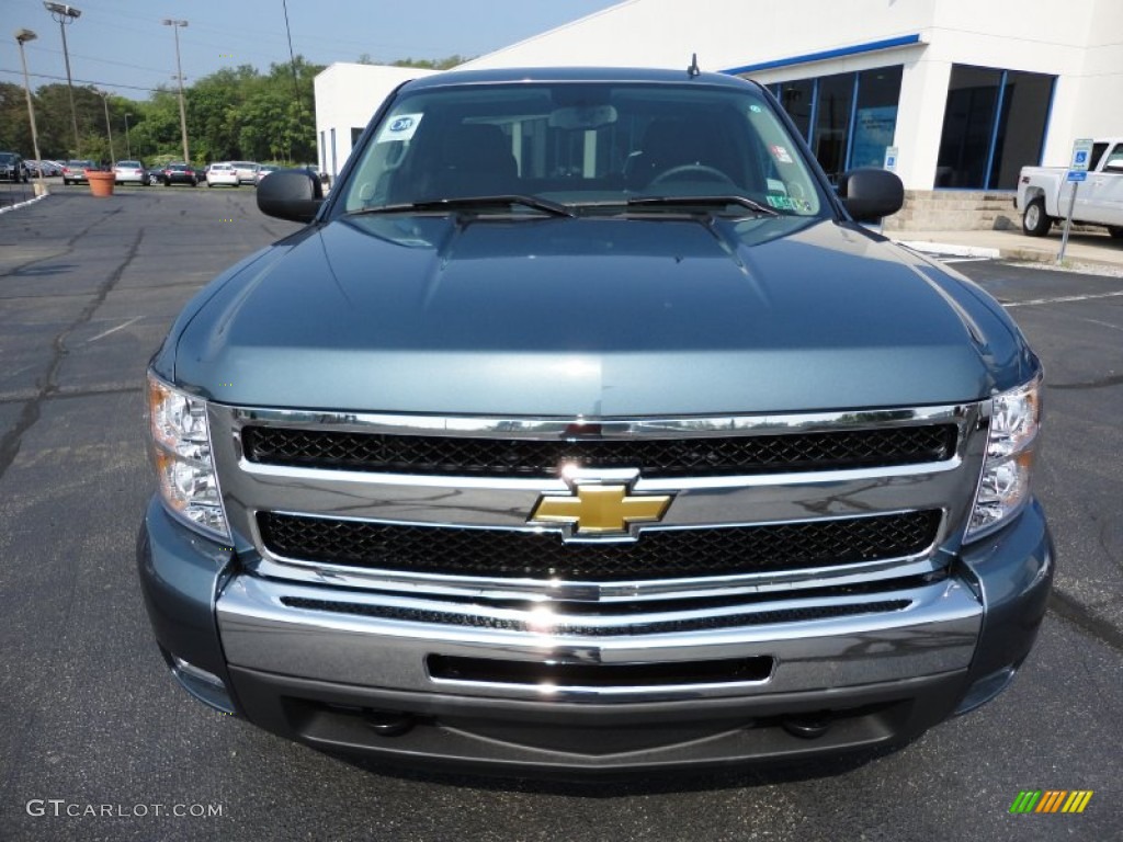 2011 Silverado 1500 LT Extended Cab 4x4 - Blue Granite Metallic / Ebony photo #2