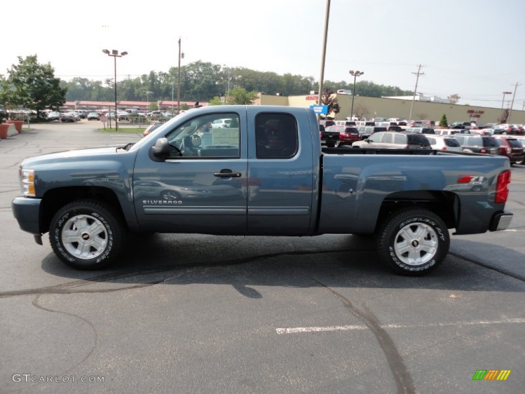 2011 Silverado 1500 LT Extended Cab 4x4 - Blue Granite Metallic / Ebony photo #4