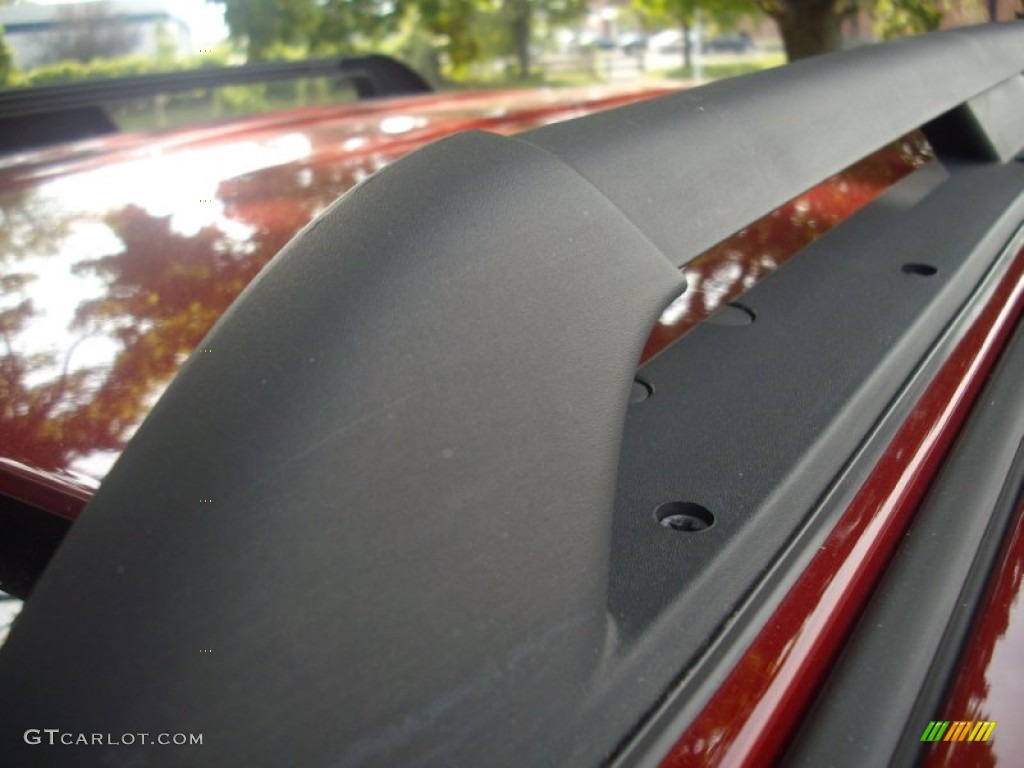2010 Escape XLT 4WD - Sangria Red Metallic / Charcoal Black photo #10