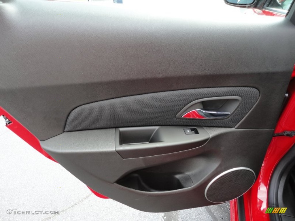 2012 Cruze LT/RS - Victory Red / Jet Black photo #15