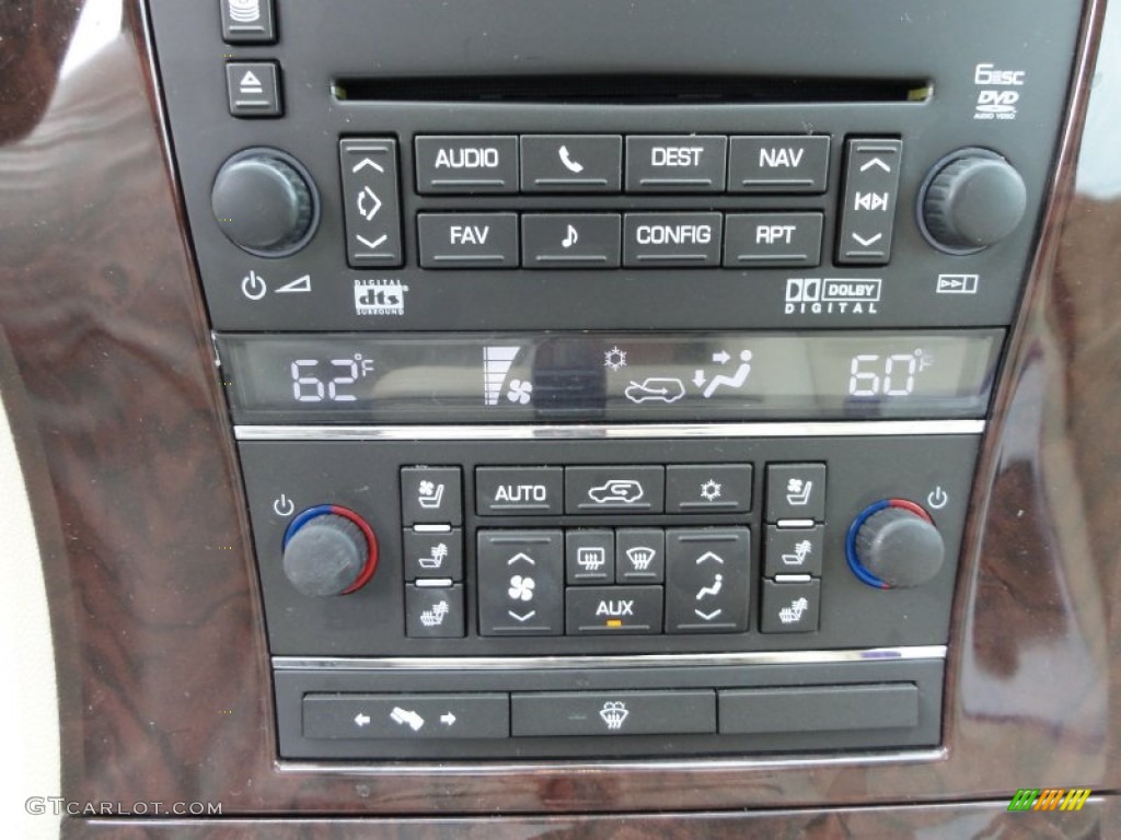 2008 Cadillac Escalade AWD Controls Photo #53648734