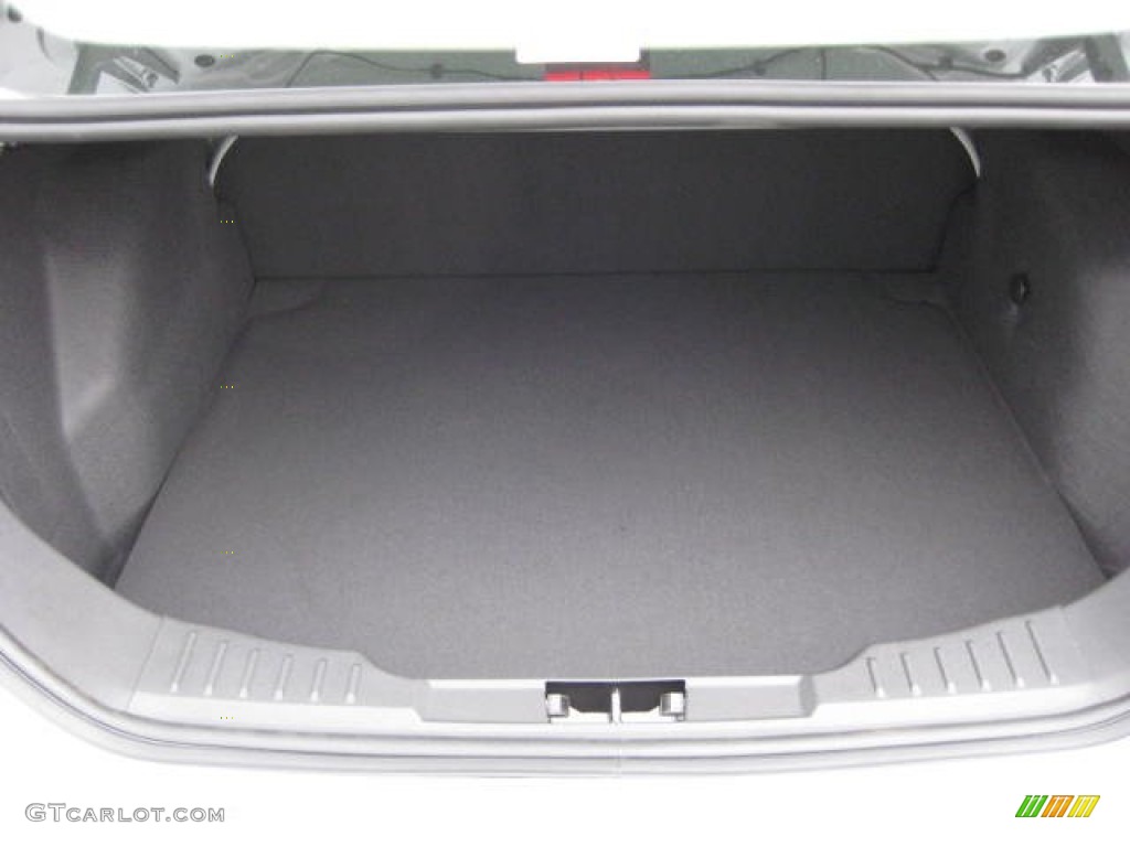 2012 Focus SE Sedan - Ingot Silver Metallic / Stone photo #10