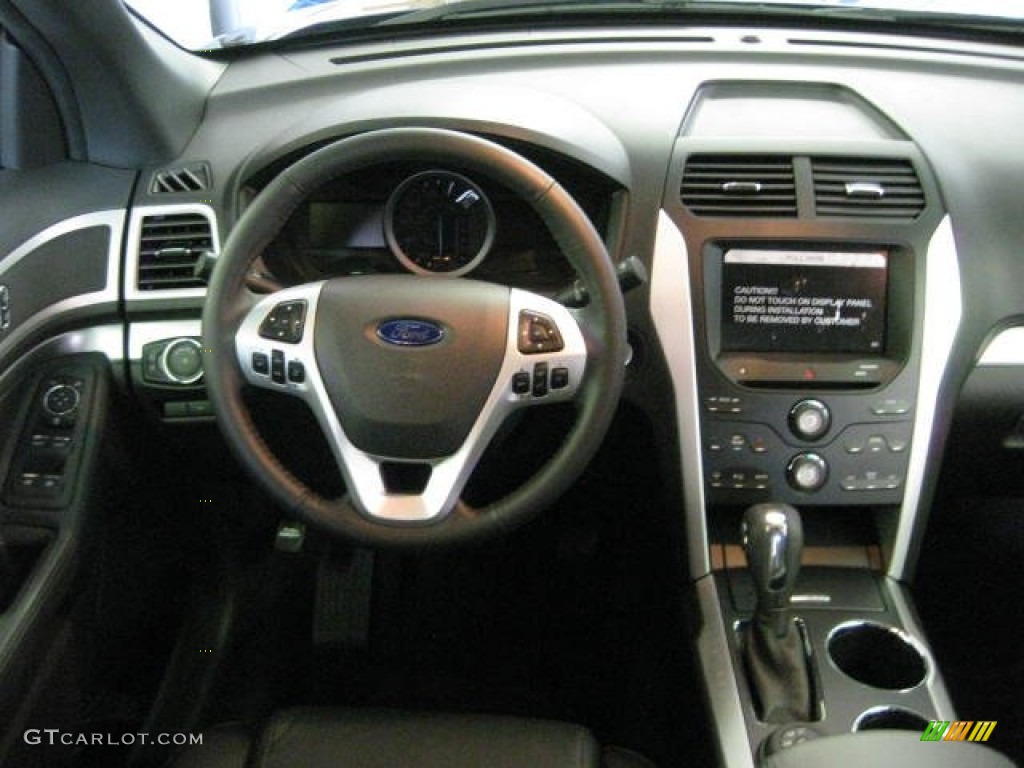 2012 Ford Explorer XLT 4WD Charcoal Black Dashboard Photo #53649168