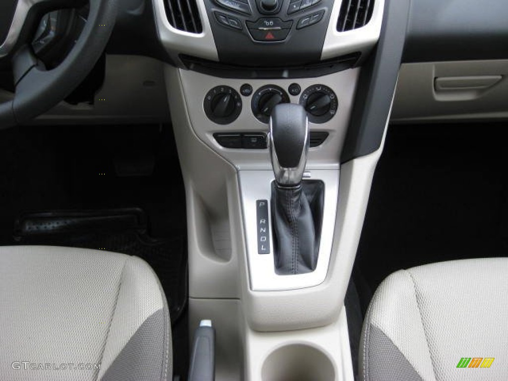 2012 Focus SE Sedan - Ingot Silver Metallic / Stone photo #25