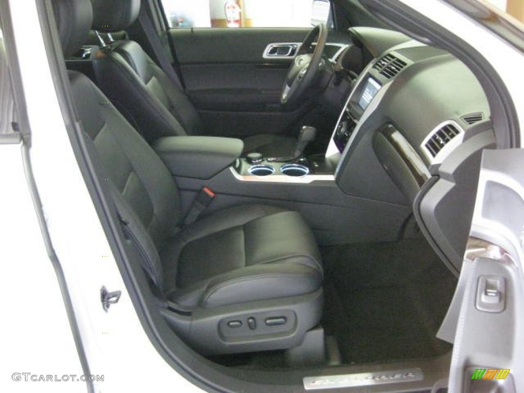2012 Explorer Limited 4WD - White Platinum Tri-Coat / Charcoal Black photo #17