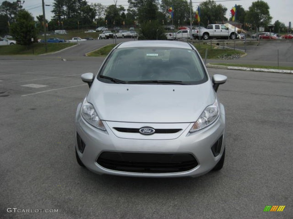 Ingot Silver Metallic 2012 Ford Fiesta SE Hatchback Exterior Photo #53650047