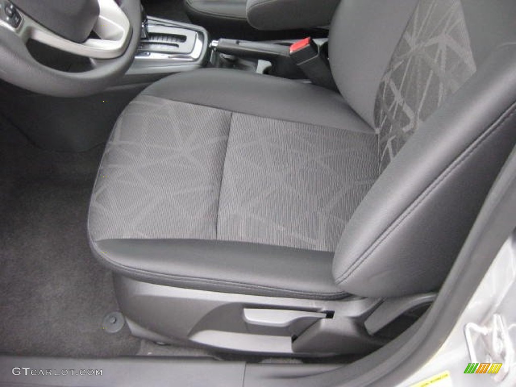 Charcoal Black Interior 2012 Ford Fiesta SE Hatchback Photo #53650153