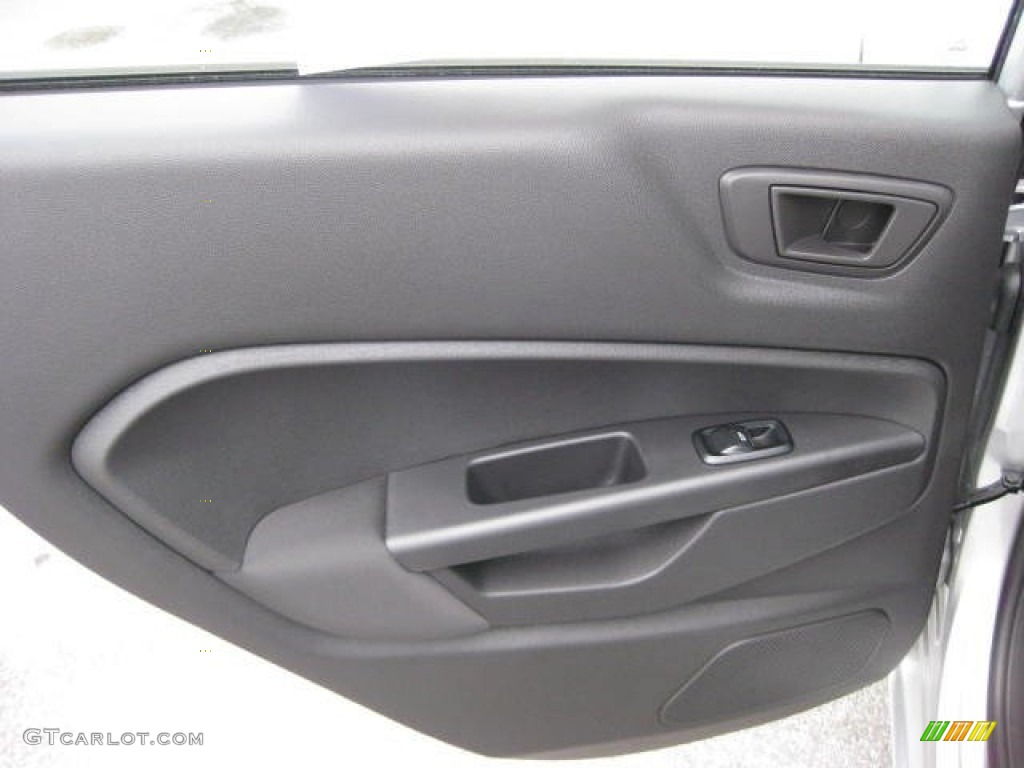 2012 Ford Fiesta SE Hatchback Charcoal Black Door Panel Photo #53650197
