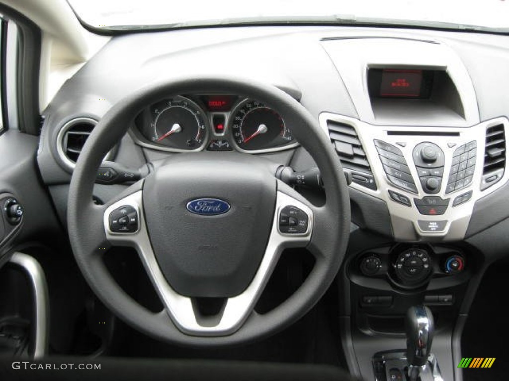 2012 Ford Fiesta SE Hatchback Charcoal Black Dashboard Photo #53650275