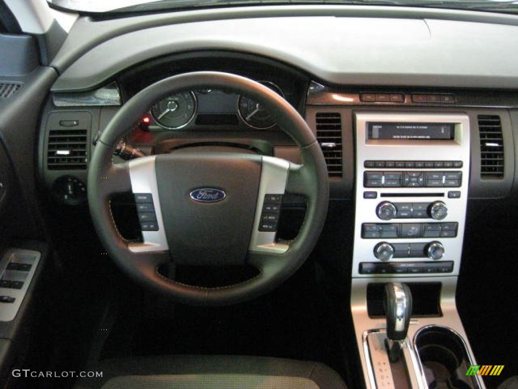 2012 Ford Flex SE Charcoal Black Dashboard Photo #53650417