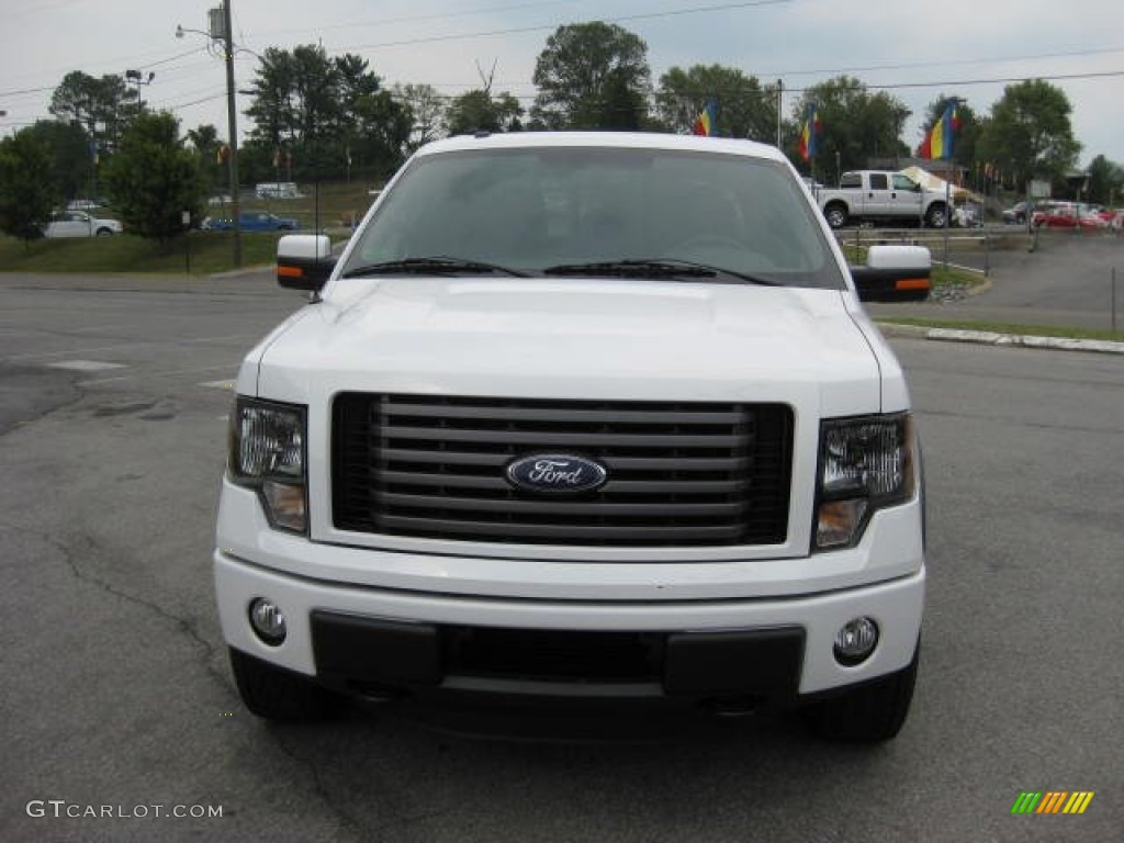 2011 F150 FX4 SuperCrew 4x4 - Oxford White / Black photo #3