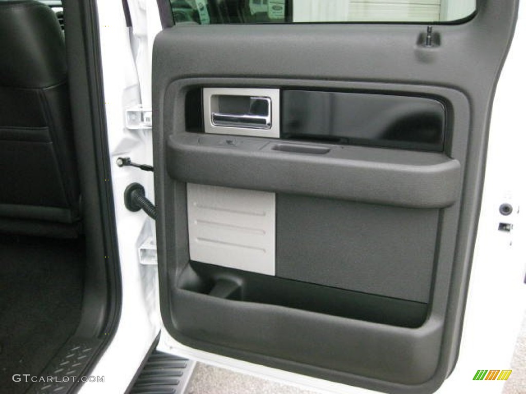 2011 F150 FX4 SuperCrew 4x4 - Oxford White / Black photo #24