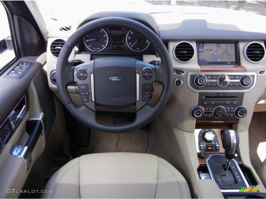 2011 Land Rover LR4 HSE LUX Dashboard Photos