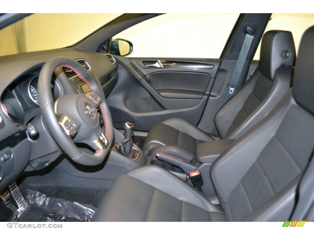 Titan Black Interior 2011 Volkswagen GTI 4 Door Photo #53652398