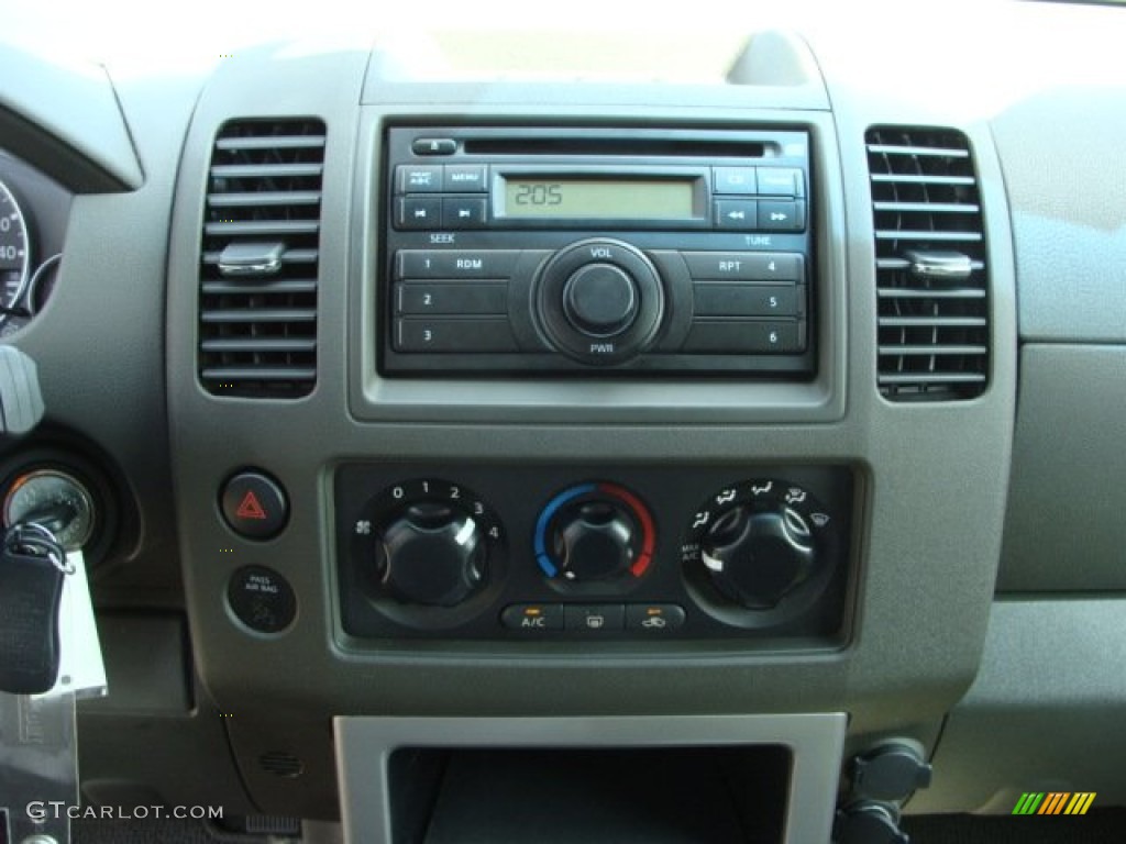 2010 Nissan Pathfinder S 4x4 Controls Photo #53653685