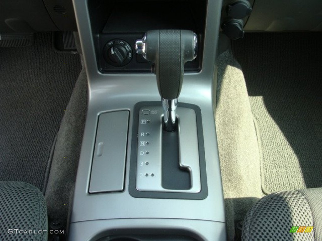 2010 Nissan Pathfinder S 4x4 5 Speed Automatic Transmission Photo #53653700