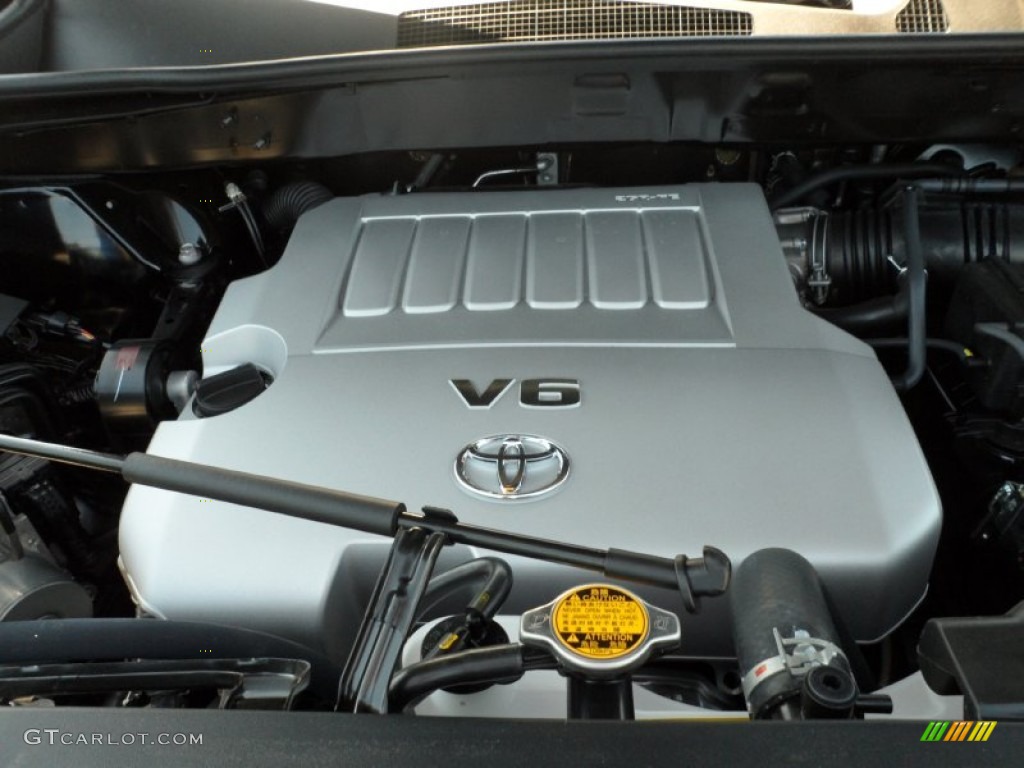 2012 Toyota Highlander Limited Engine Photos