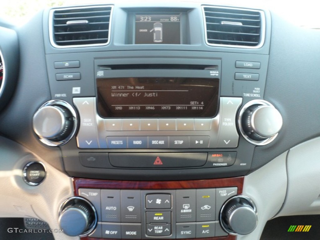 2012 Toyota Highlander Limited Audio System Photo #53655911