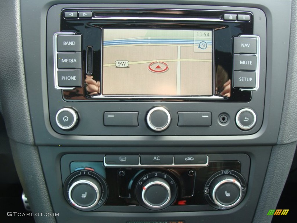 2011 Volkswagen GTI 2 Door Navigation Photos