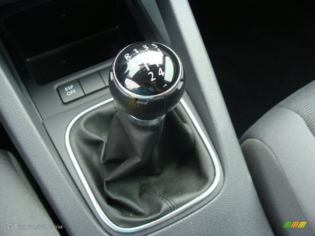 2009 Volkswagen Rabbit 2 Door 5 Speed Manual Transmission Photo #53657570