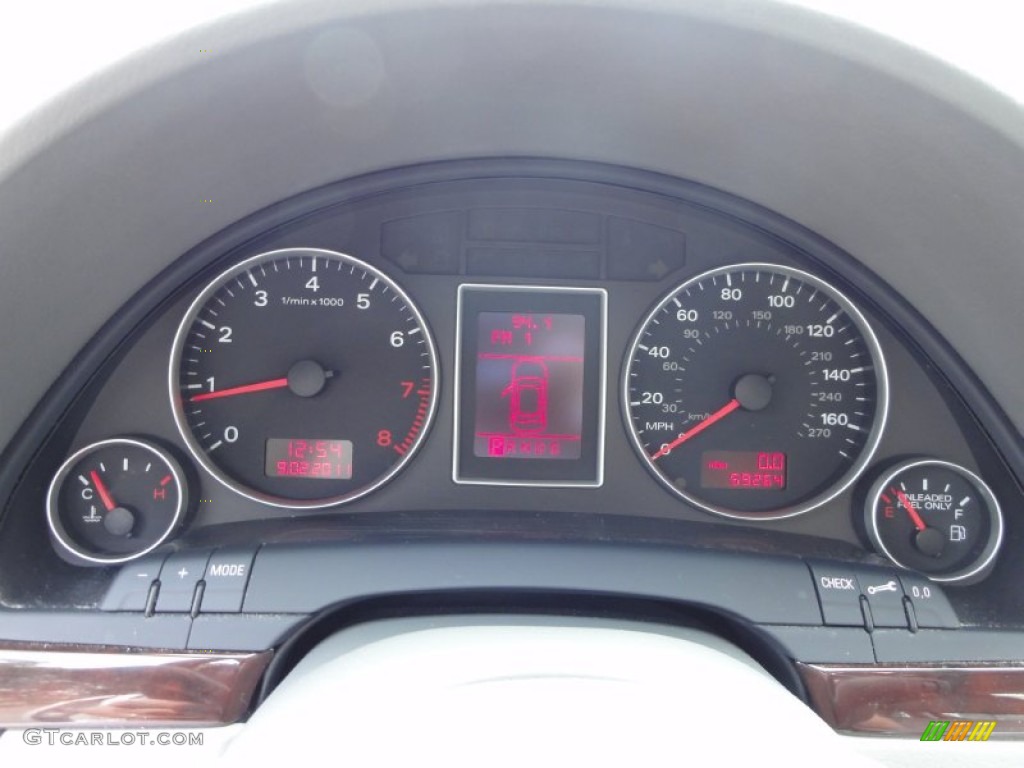 2008 Audi A4 2.0T quattro S-Line Sedan Gauges Photos