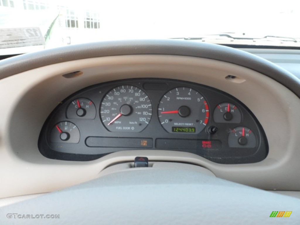 2002 Ford Mustang V6 Coupe Gauges Photo #53660945