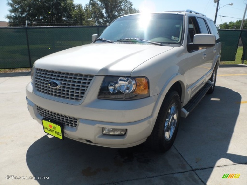 2006 Expedition Limited - Cashmere Tri-Coat Metallic / Medium Parchment photo #7