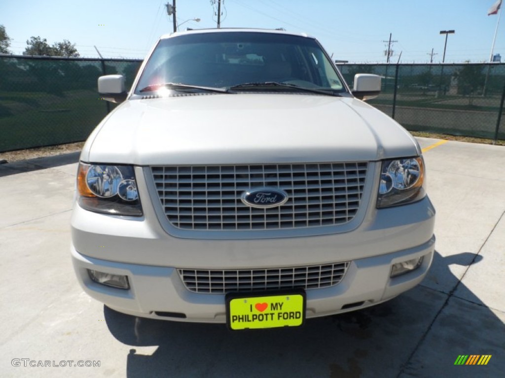 2006 Expedition Limited - Cashmere Tri-Coat Metallic / Medium Parchment photo #8