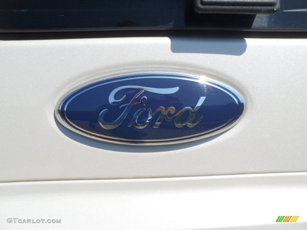 2006 Ford Expedition Limited Marks and Logos Photo #53663408