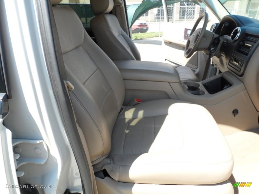 2006 Expedition Limited - Cashmere Tri-Coat Metallic / Medium Parchment photo #25