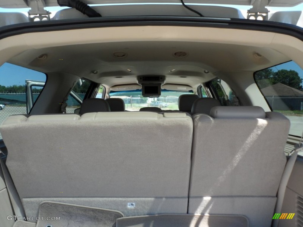 2006 Expedition Limited - Cashmere Tri-Coat Metallic / Medium Parchment photo #29