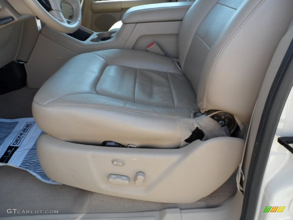 2006 Expedition Limited - Cashmere Tri-Coat Metallic / Medium Parchment photo #36