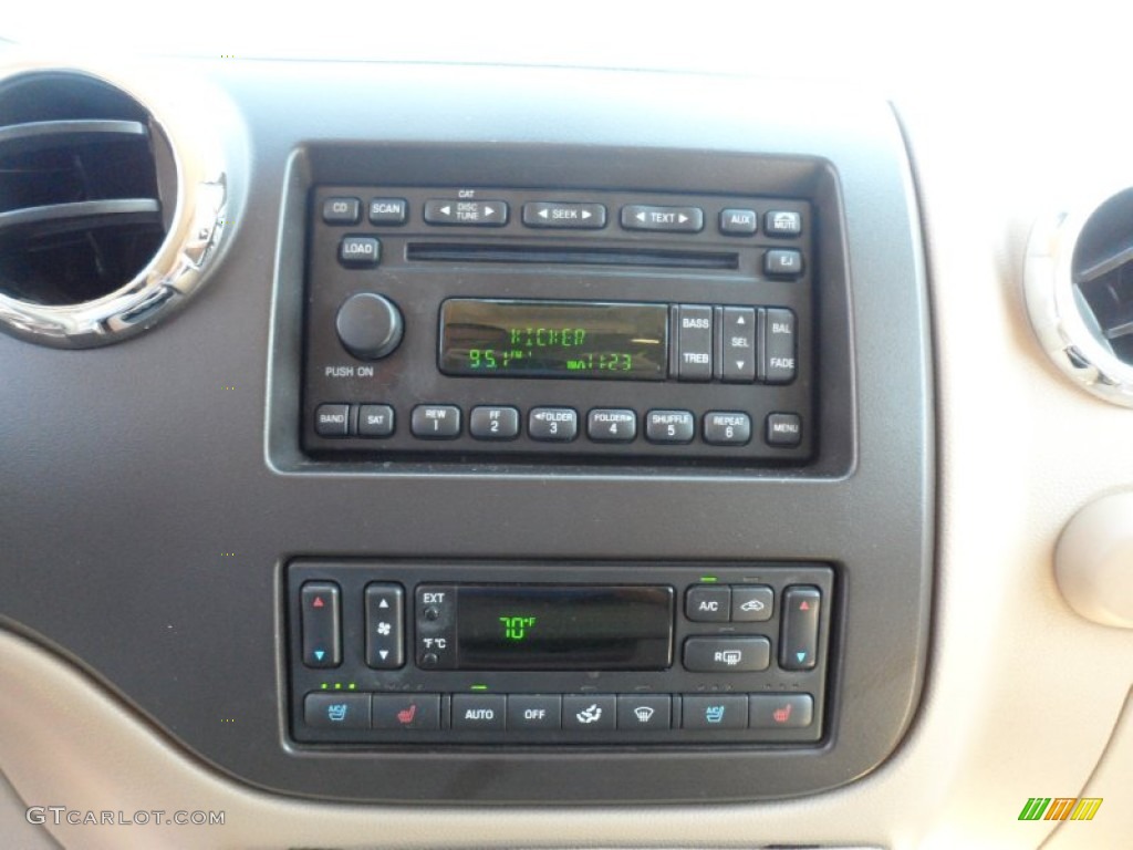 2006 Ford Expedition Limited Controls Photo #53663534