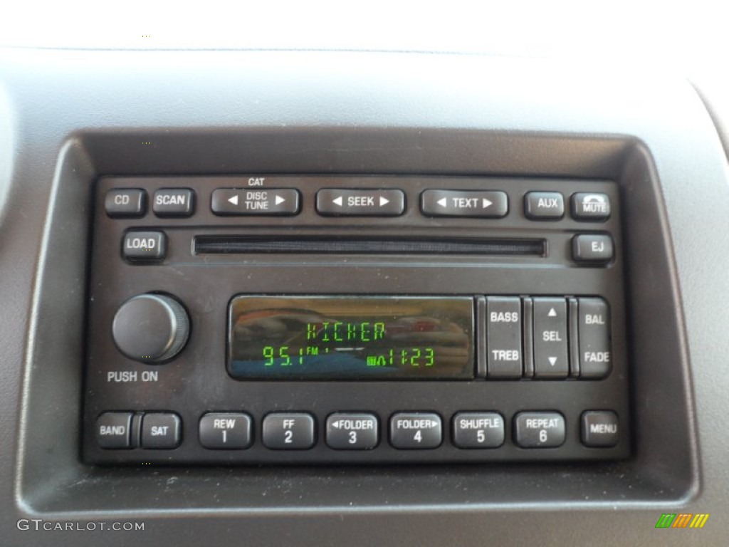 2006 Ford Expedition Limited Audio System Photos