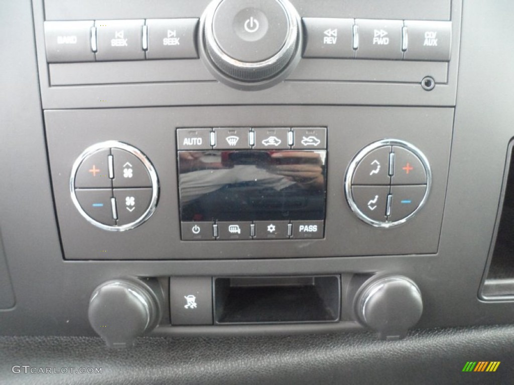 2009 Silverado 1500 LT Z71 Crew Cab 4x4 - Summit White / Ebony photo #38