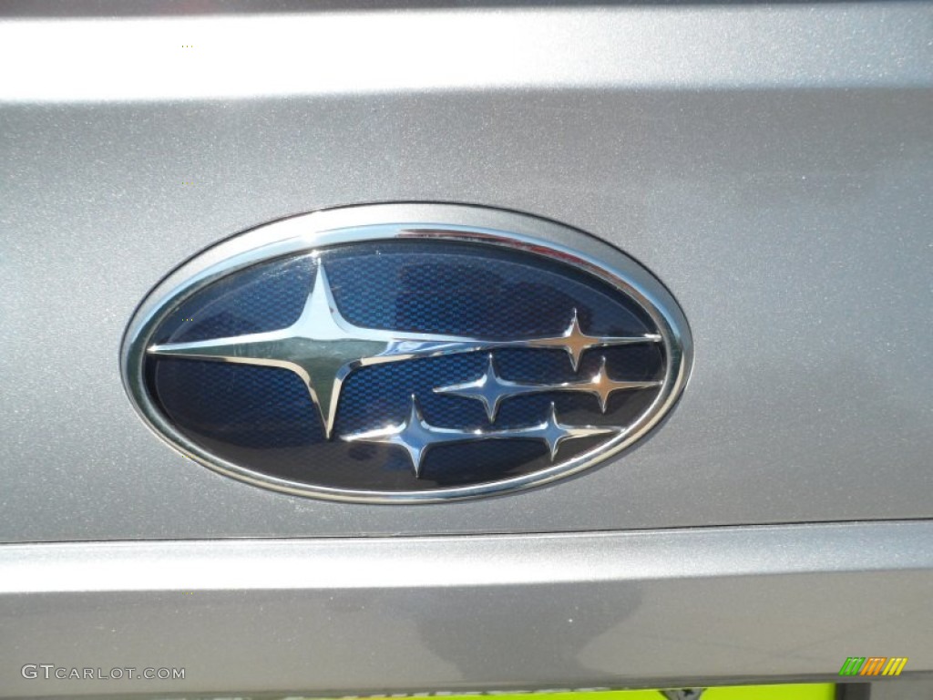 2010 Subaru Outback 2.5i Limited Wagon Marks and Logos Photo #53665151
