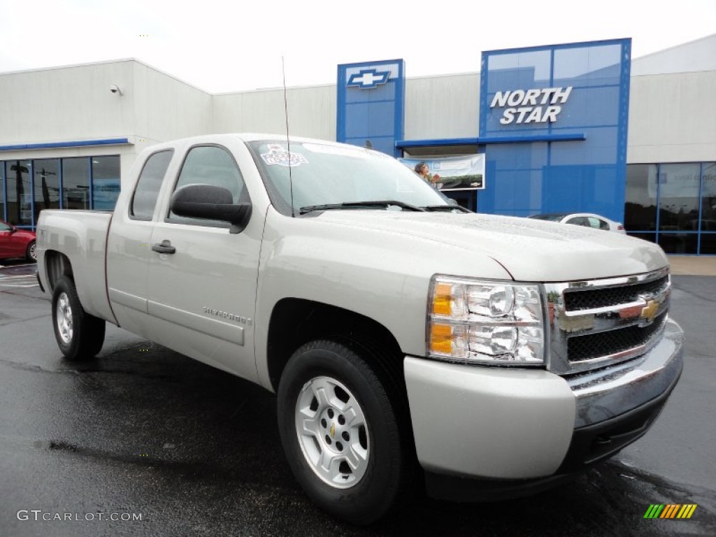2008 Silverado 1500 LT Extended Cab 4x4 - Silver Birch Metallic / Ebony photo #1