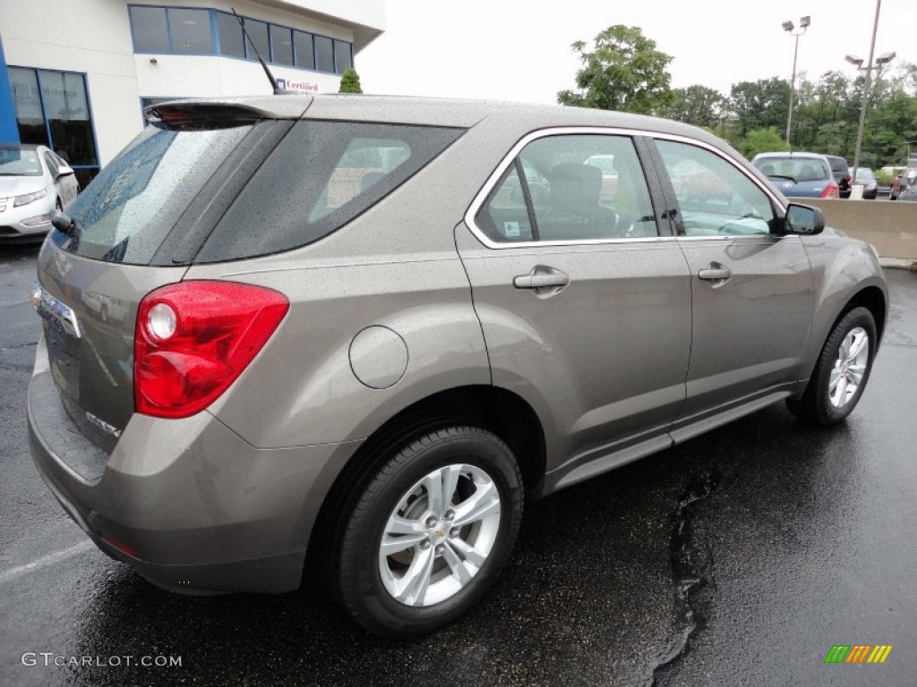 2010 Equinox LS AWD - Cyber Gray Metallic / Jet Black/Light Titanium photo #7