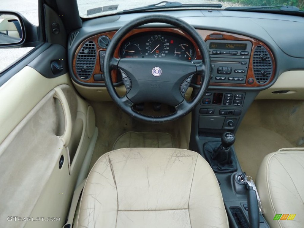 1999 Saab 9-3 SE Convertible Warm Beige Dashboard Photo #53667022