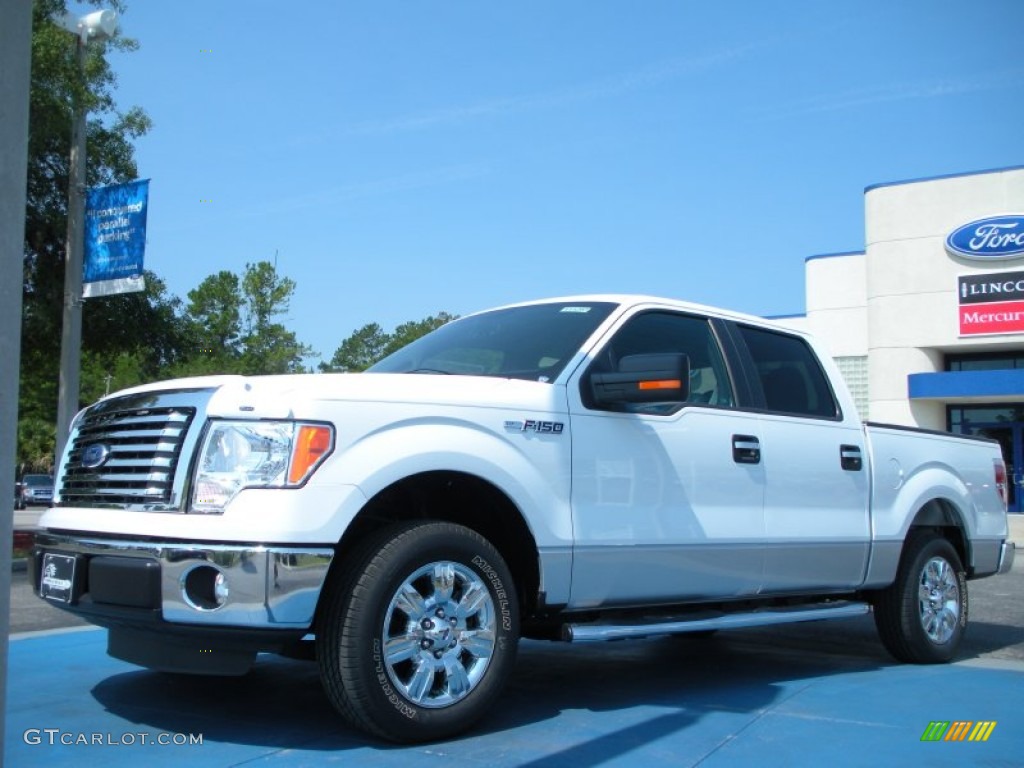 2011 F150 XLT SuperCrew - Oxford White / Steel Gray photo #1
