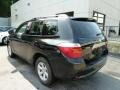 Black - Highlander 4WD Photo No. 2