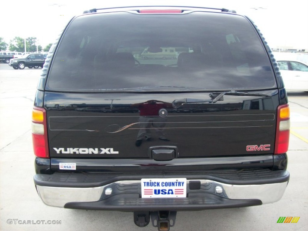2000 Yukon XL SLT 4x4 - Black Onyx / Medium Dark Oak photo #3
