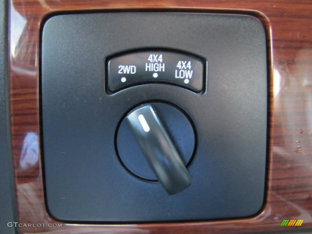 2007 Ford F350 Super Duty Lariat Crew Cab 4x4 Controls Photo #53677809