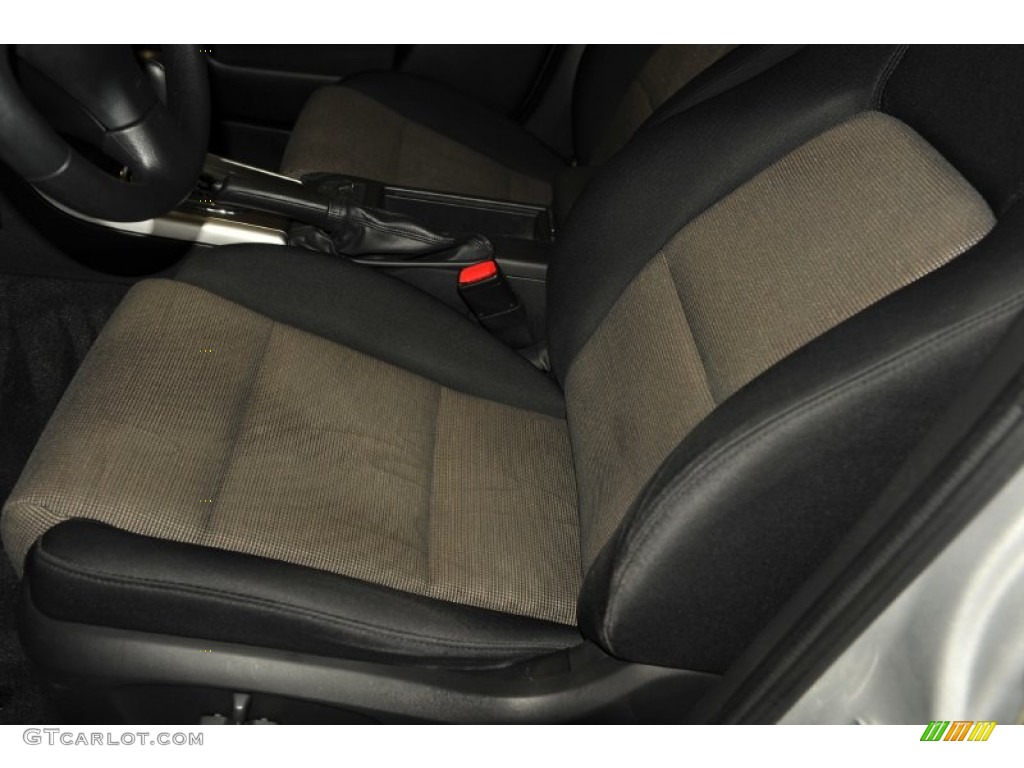 2007 Outback 2.5i Wagon - Brilliant Silver Metallic / Warm Ivory Tweed photo #13