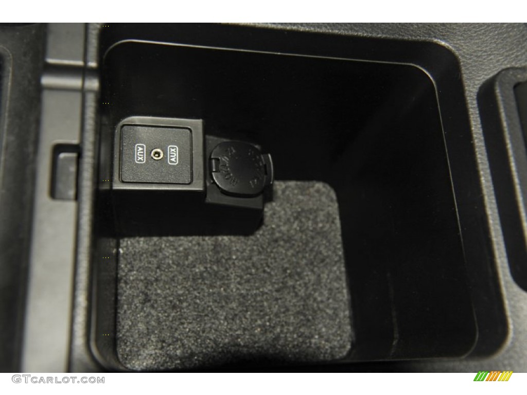 2007 Outback 2.5i Wagon - Brilliant Silver Metallic / Warm Ivory Tweed photo #22