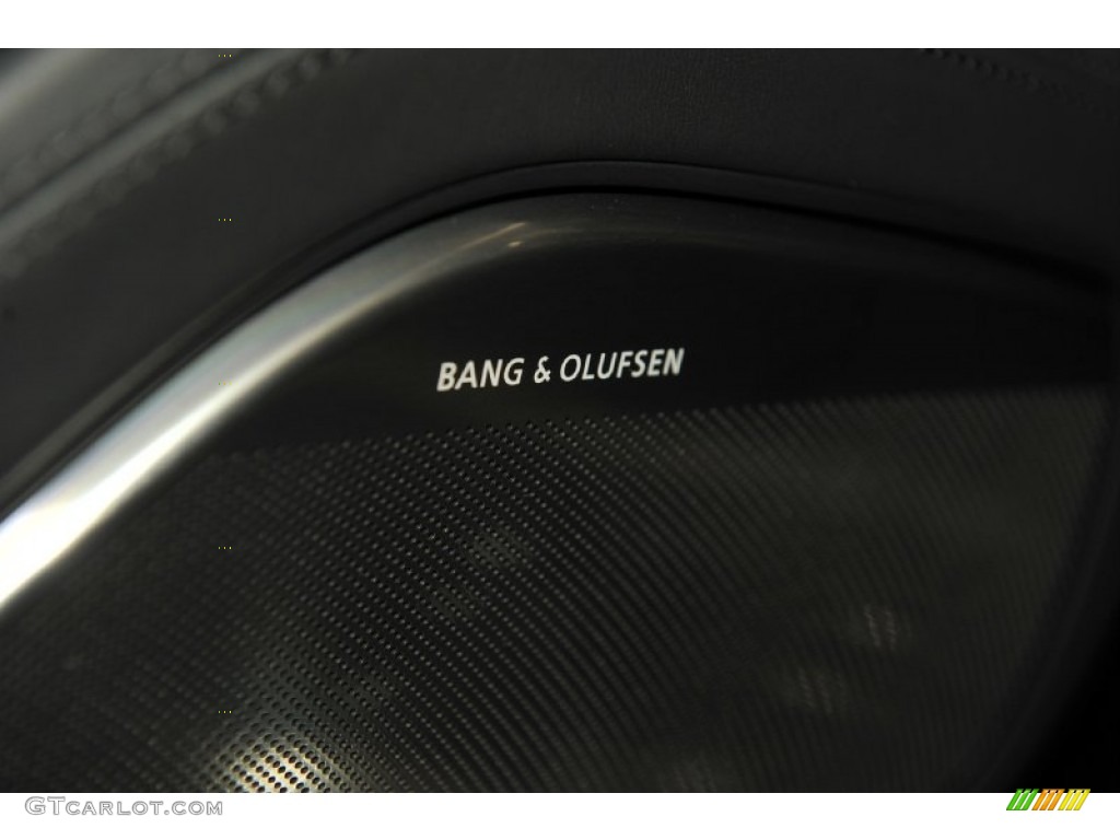 2012 Audi A8 L W12 6.3 Audio System Photo #53679717