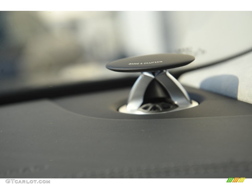 2012 Audi A8 L W12 6.3 Audio System Photo #53680083