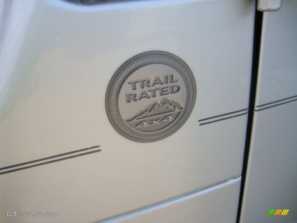 2004 Jeep Wrangler Sport 4x4 Marks and Logos Photos
