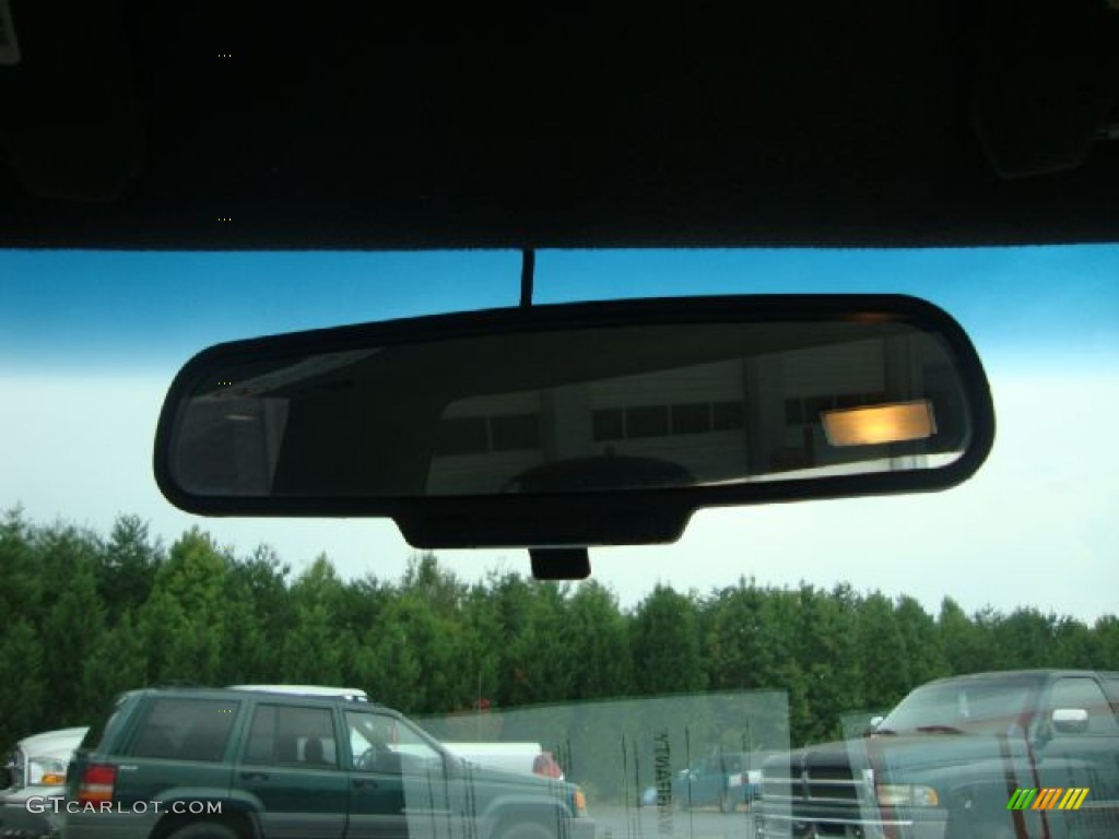 1999 Sonoma SLS Regular Cab - Summit White / Pewter photo #16